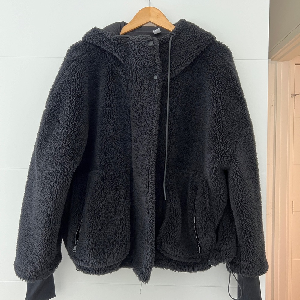 Varley Teddy Zip hooded jacket